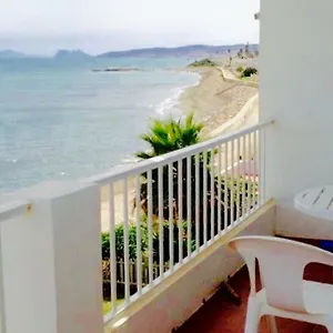 https://apartamento-a-10-metros-playa.es-andalucia.com
